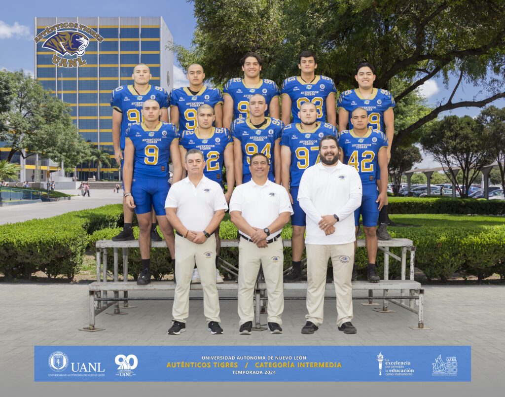 Autenticos Intermedia 2024